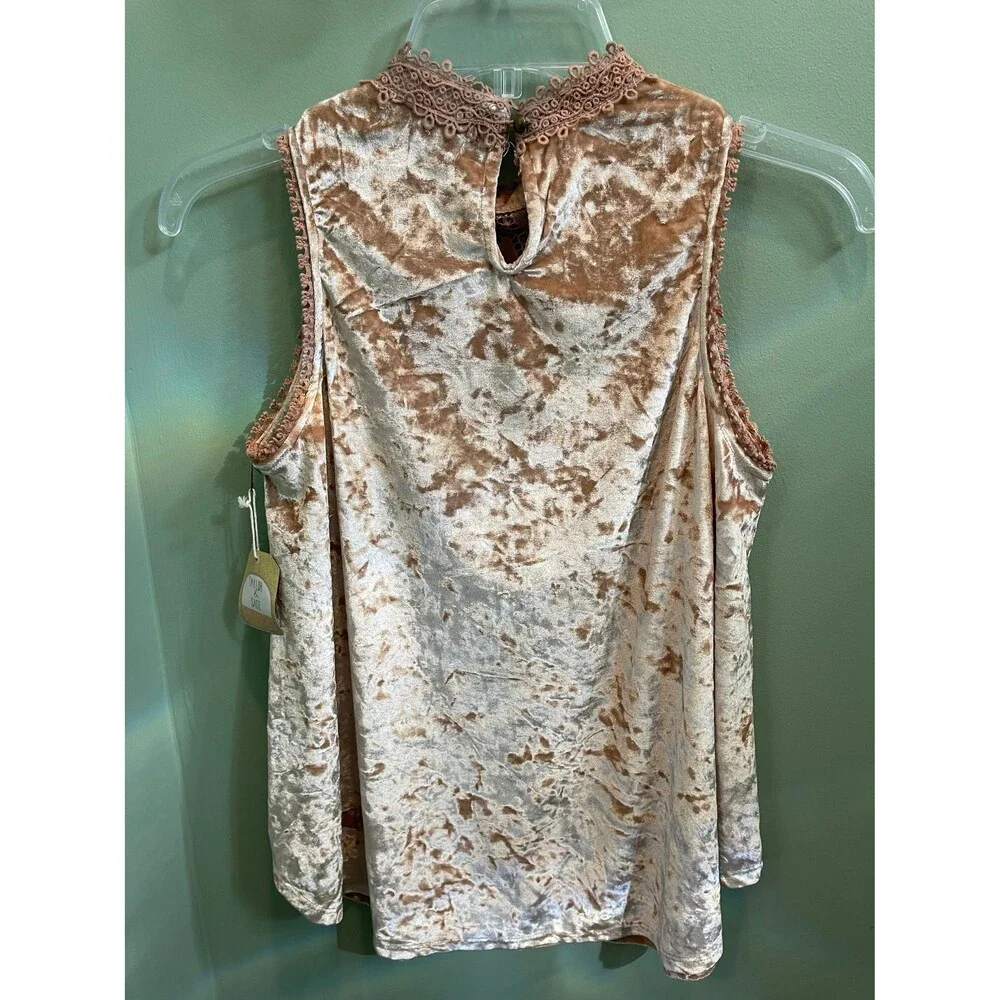 NWT Taylor & Sage Velour Lace Sleeveless Blouse S